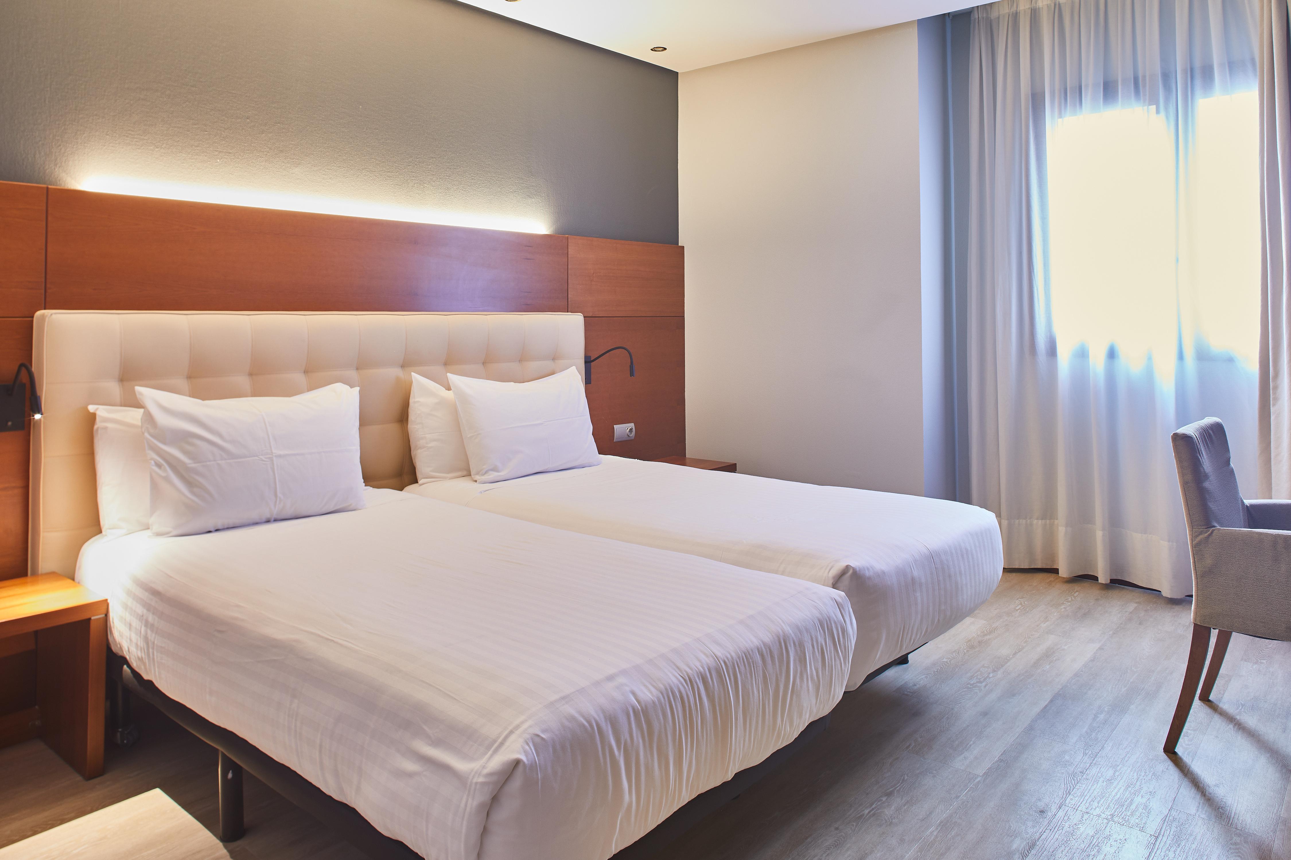 ซิลเคนโคลิเซียม Hotel ซานตานเดร์ ภายนอก รูปภาพ